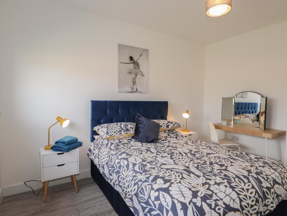 Breakish Villa - Housity