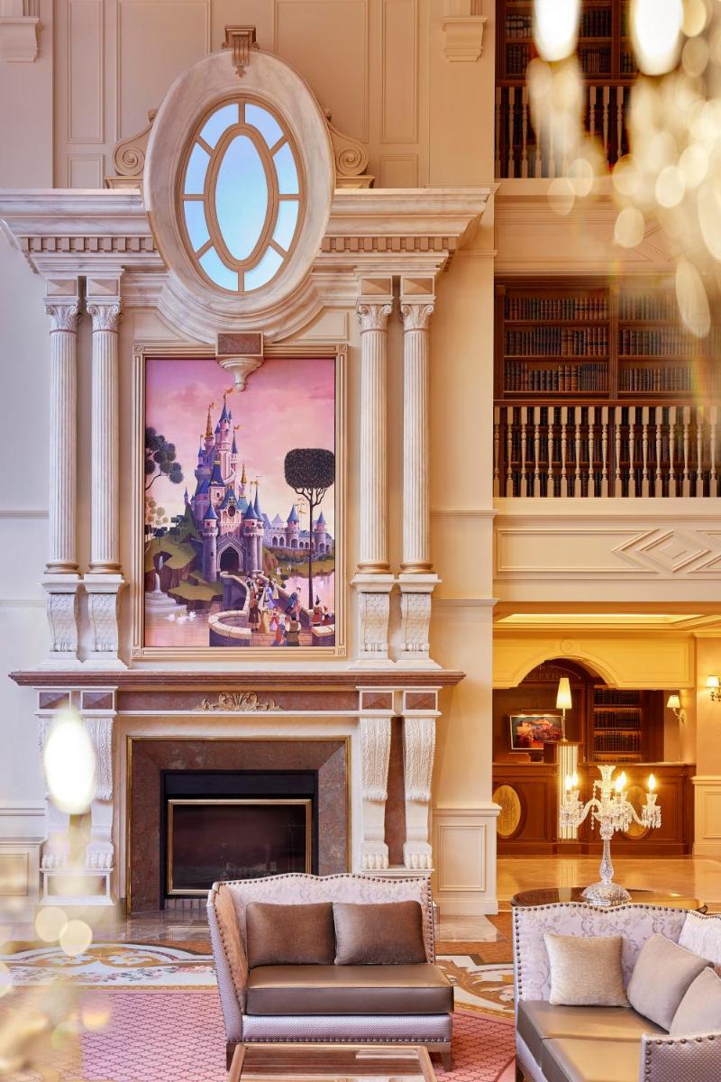Coin salon dans l'établissement Disneyland® Hotel