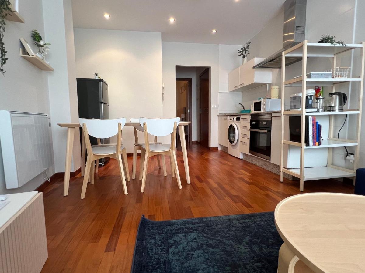 A estrenar ,con vistas al mar y aparcamiento gratis en el casco Viejo-Centro-Zona portuaria - Housity
