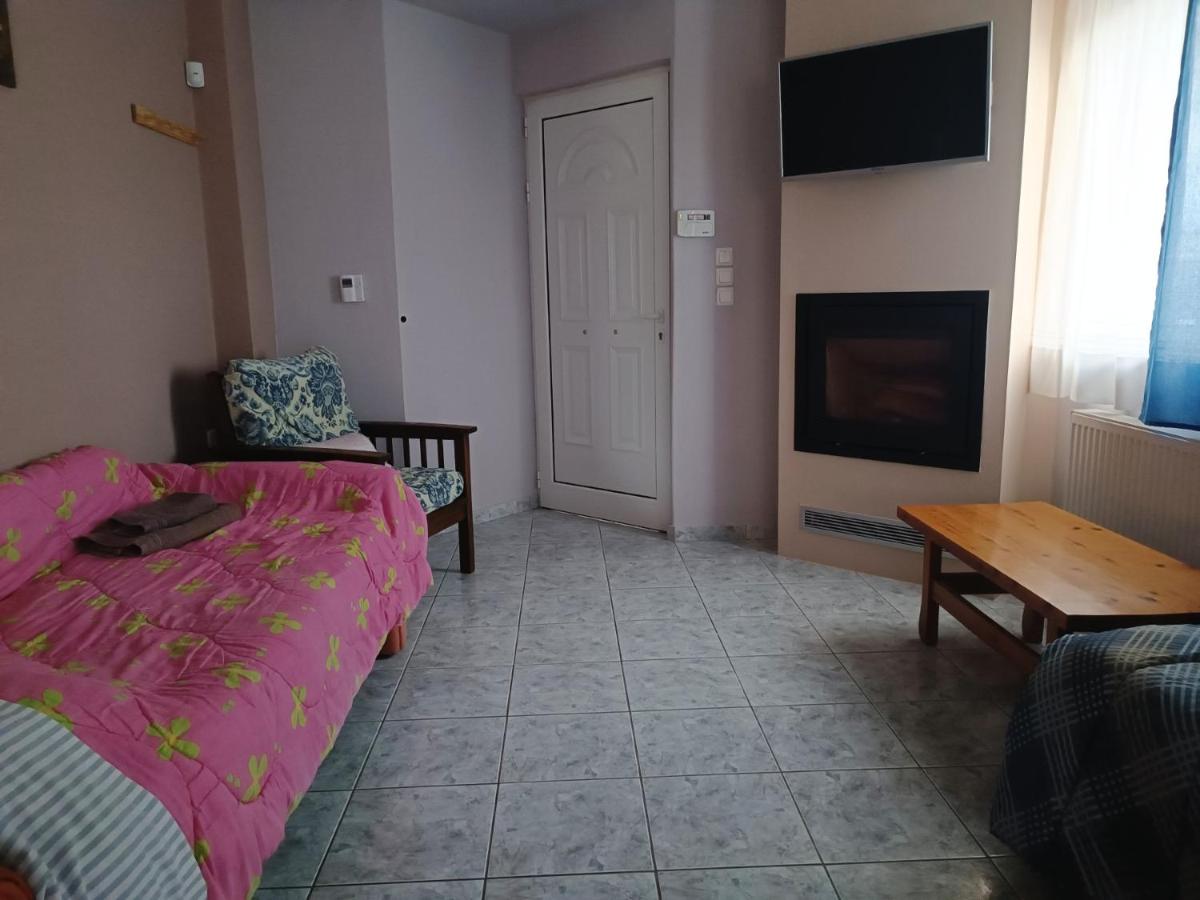 Rea's House Vrachati - Hizvo