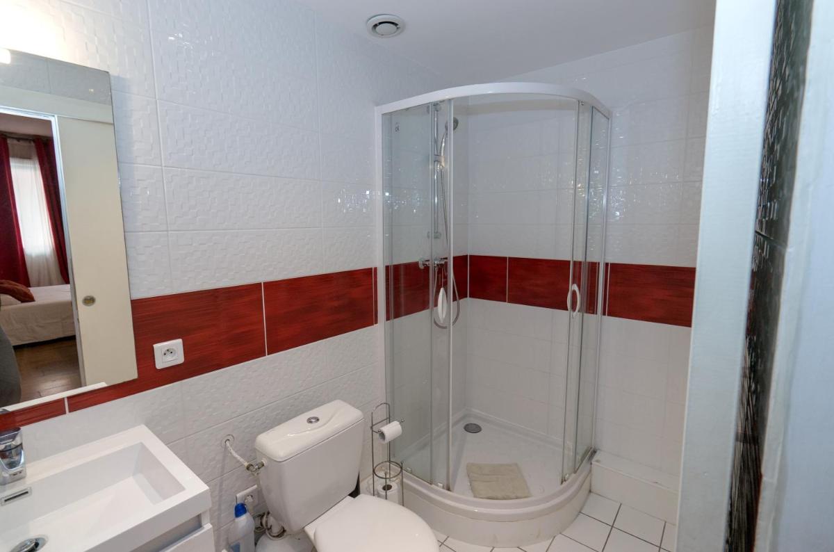 Studio rouge Ramblas Centre Toulouse - Housity