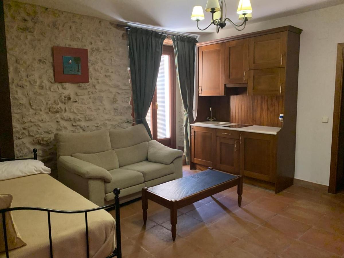 Una cocina o zona de cocina en Molino Grande del Duratón