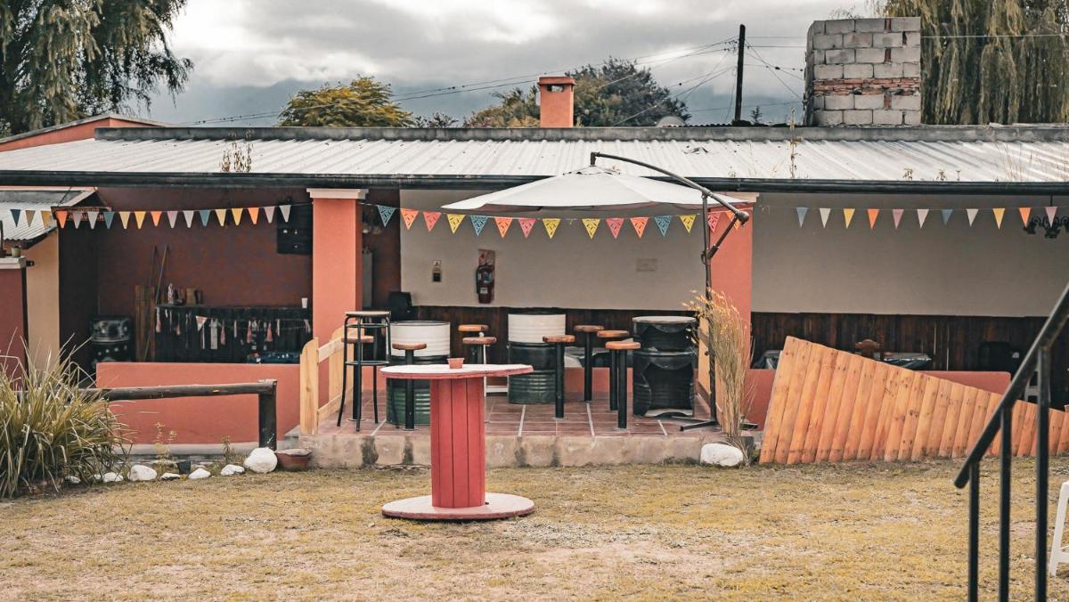 Suitetrails - Hostal La Vidala