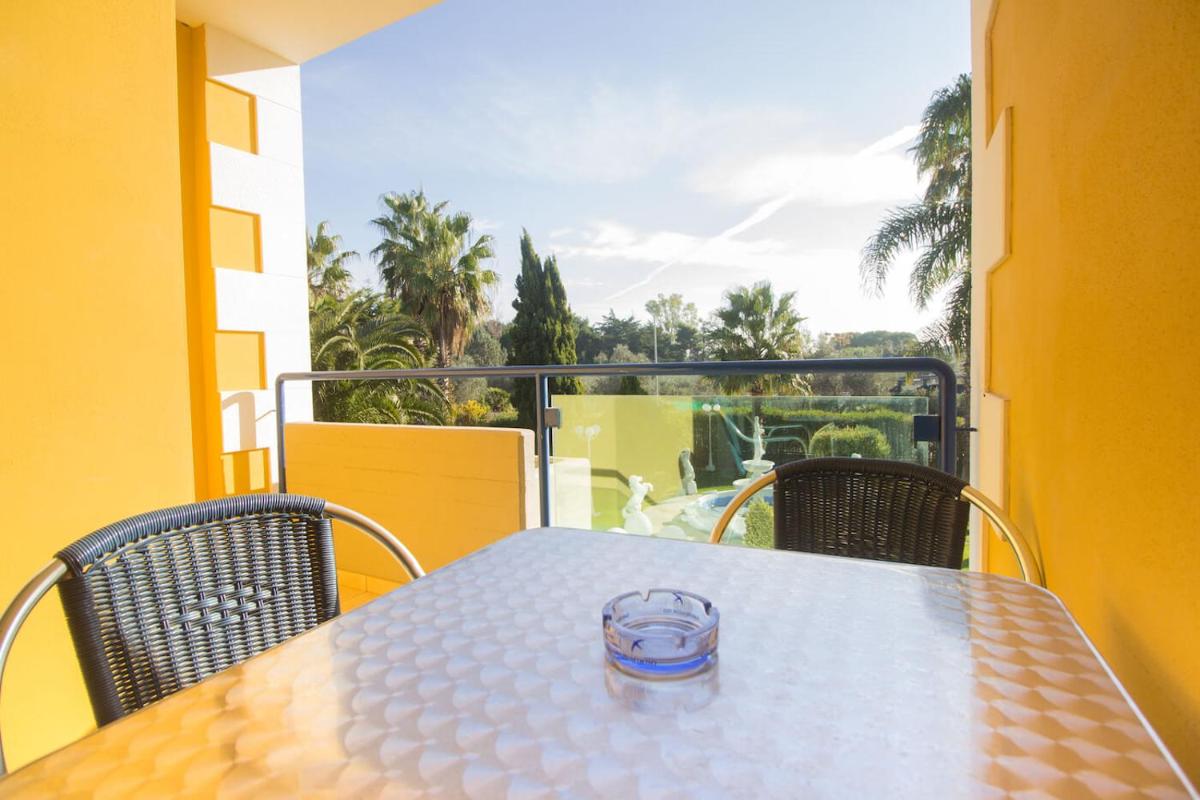 Hotel Jolly - Housity