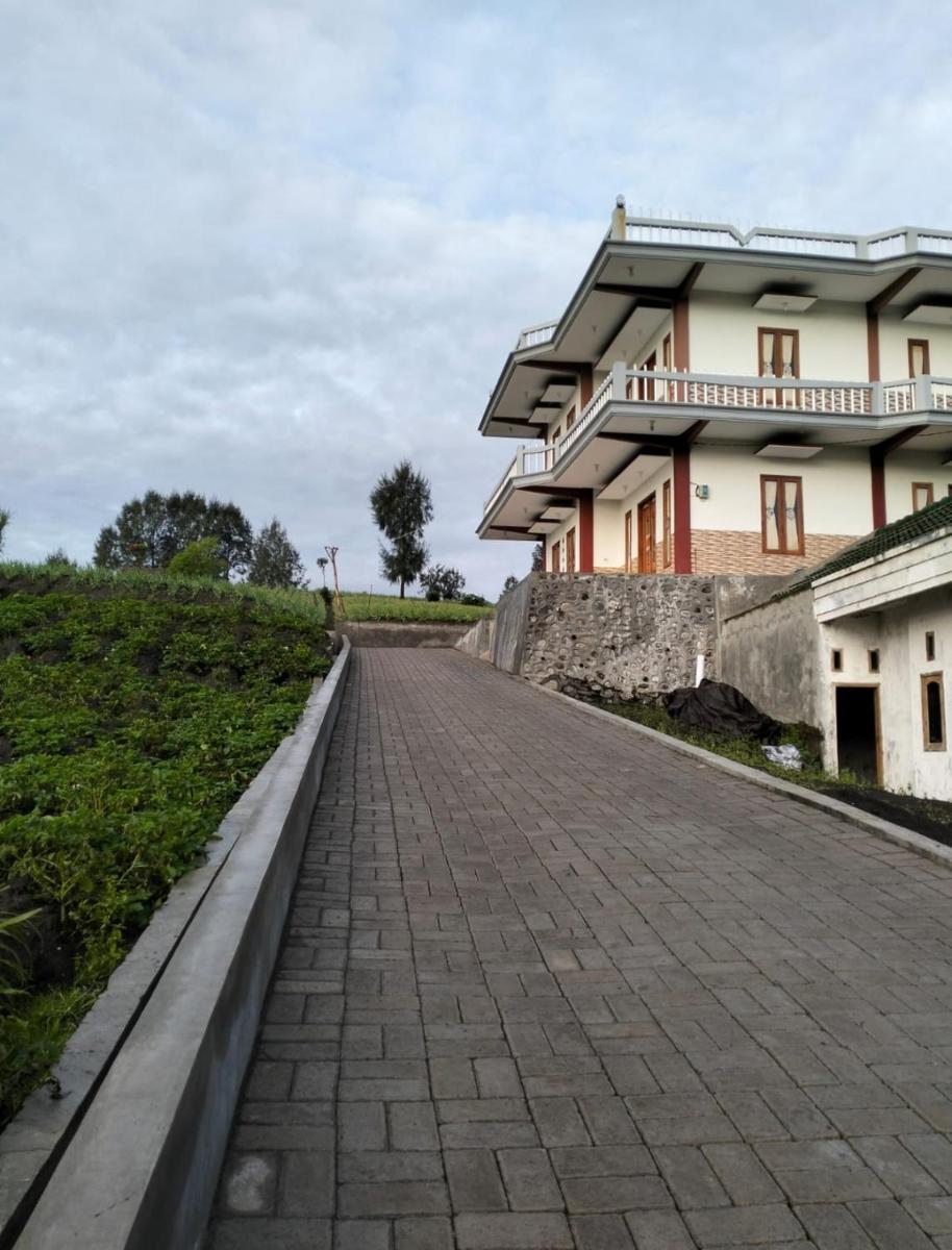 Bromo Seruni Astungkara Homestay - Housity