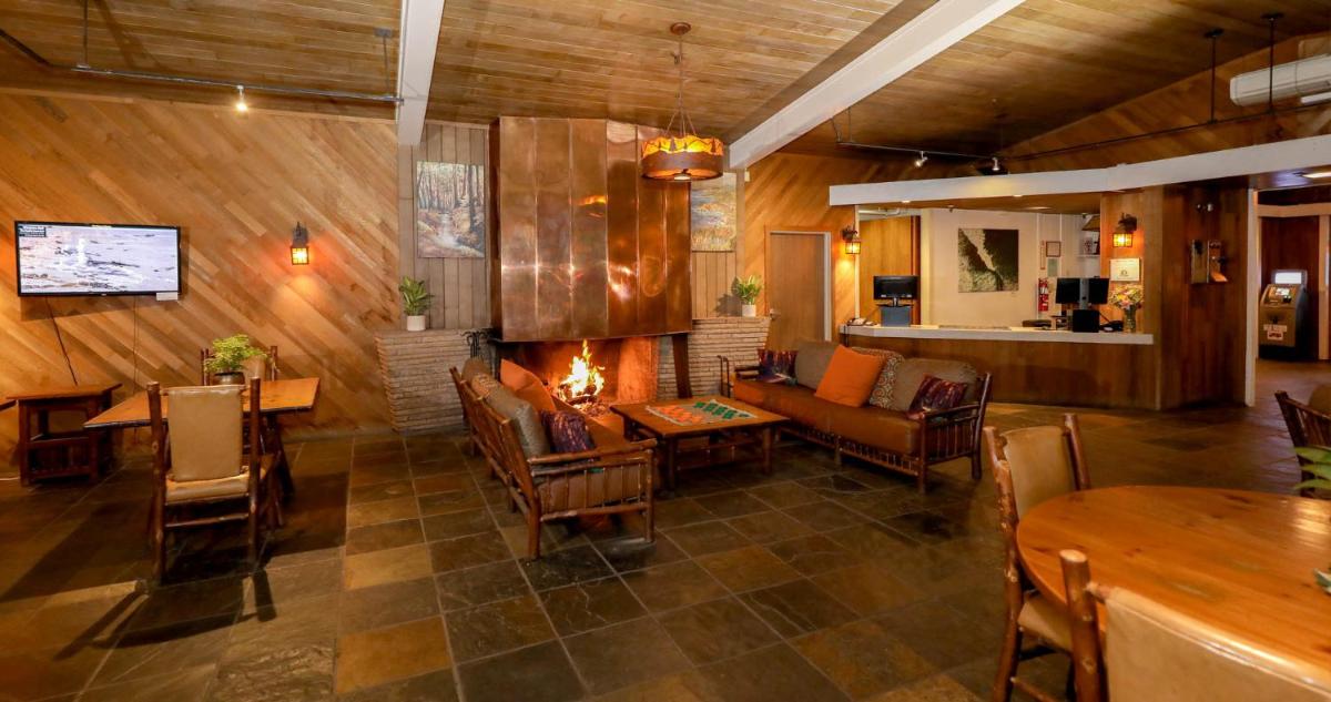 Big Sur Lodge - Housity