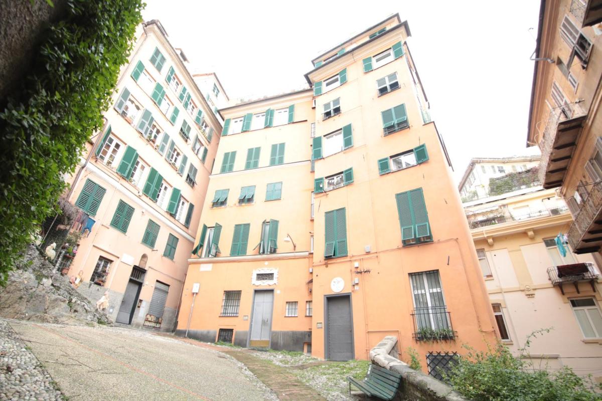 Il Capriccio di Sy - Housity