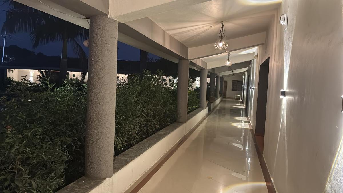 Hotel Sai Plaza - Housity