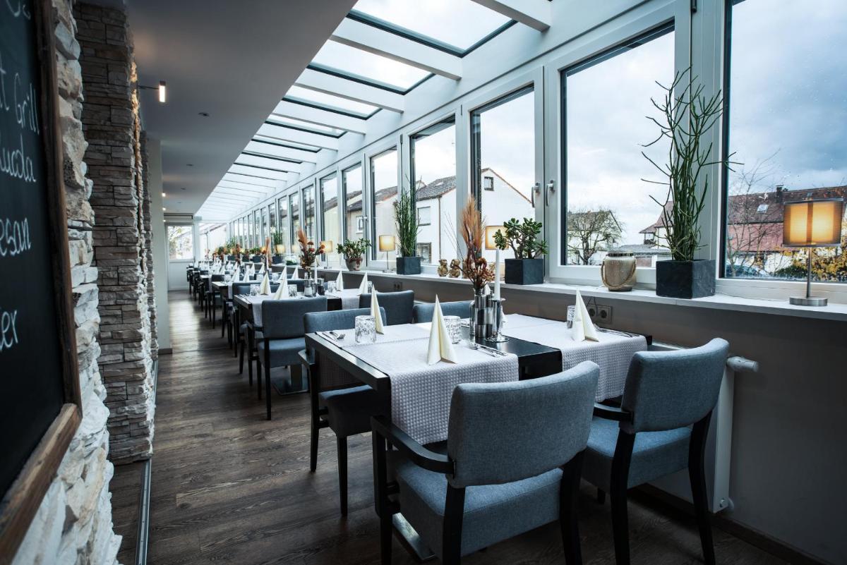 Hotel & Restaurant Rizzelli Superior - Housity