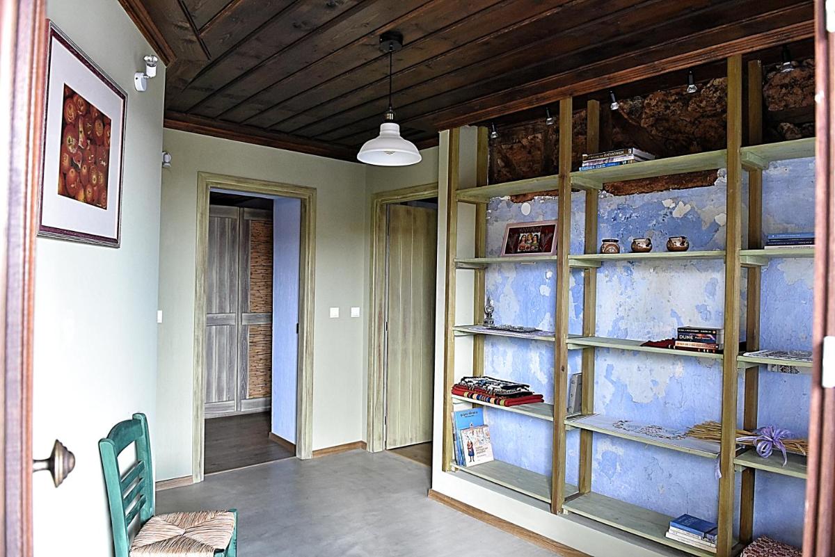 Melina Hotel - Heritage - Housity