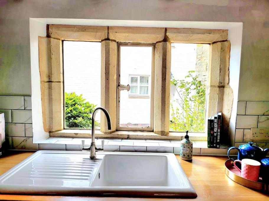 Host & Stay - Gwenelin Cottage - Housity