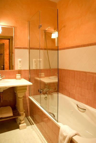Hotel Rural El Cañón del Duratón - Housity