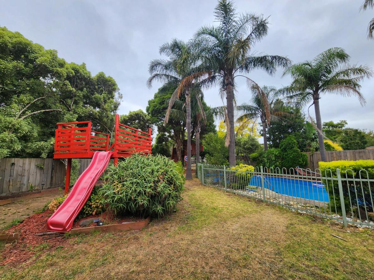 Resort Life: Pool, Cabin, Garden, Peace & More ! - Housity