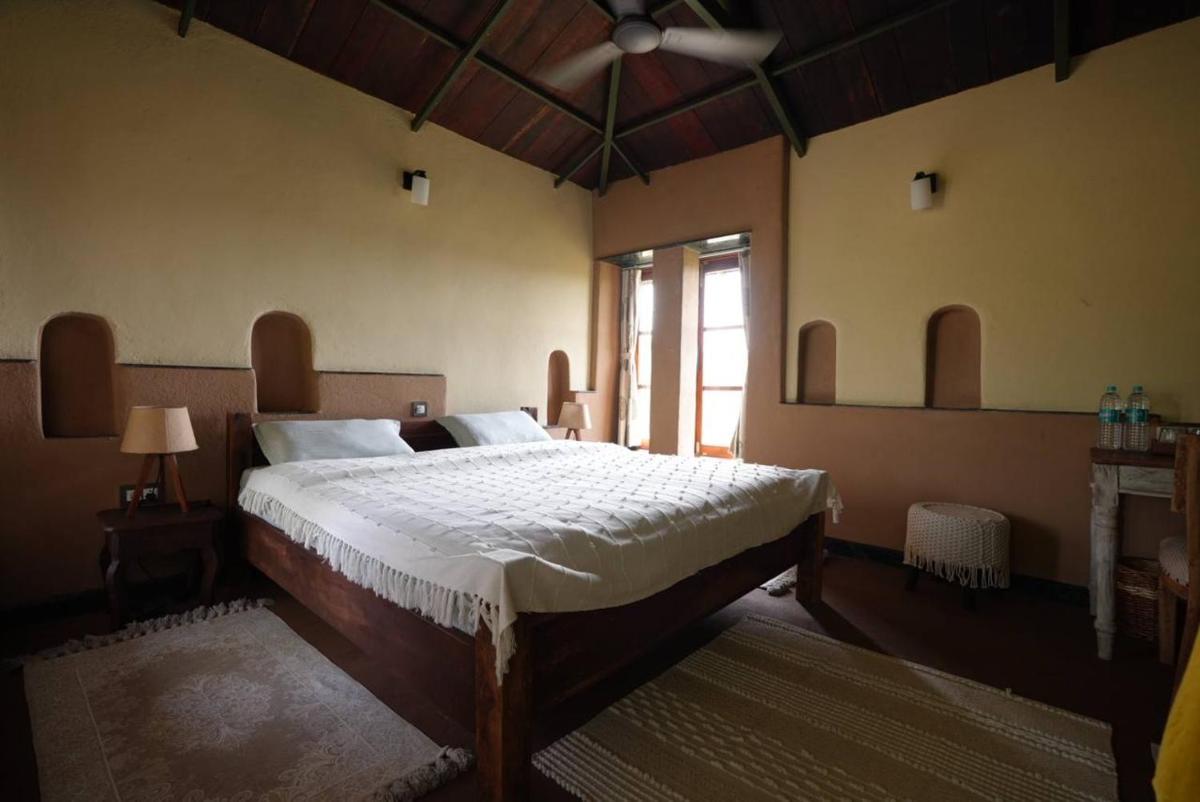 Khirni House - Housity