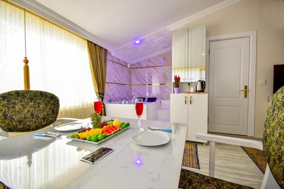 LOCA Suit LİFE AİRPORT HOTEL - Housity