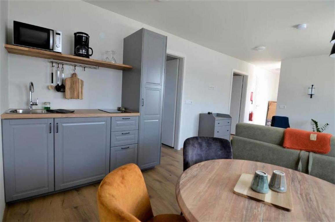 Stracta Apartments - Housity