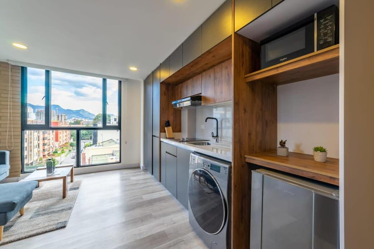 Classy Loft in Pasadena - Housity