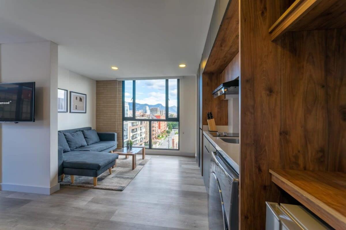 Classy Loft in Pasadena - Housity