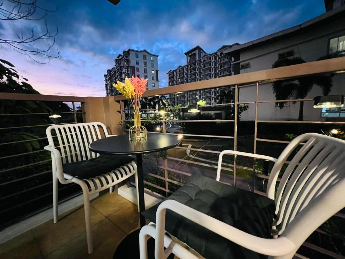 Suitetrails - The Cuddle Crib Staycation Cozy Quezon City