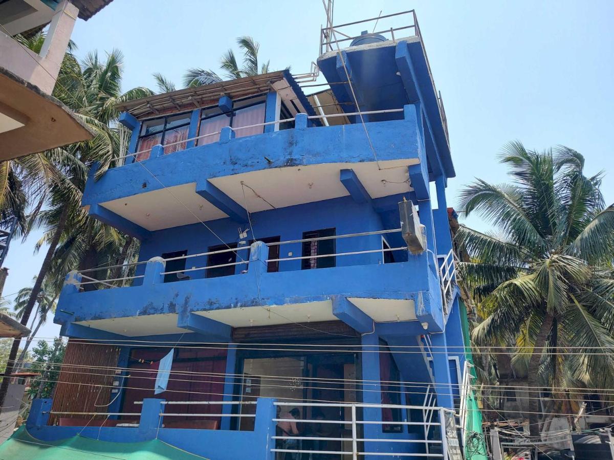 SPOT ON 63651 Red Rocks Guest House - Housity
