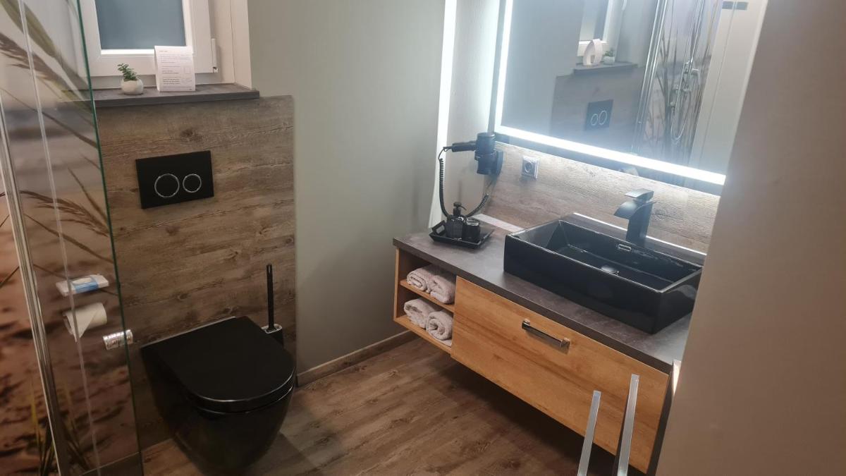Lins B&B Hotel Resort - Housity