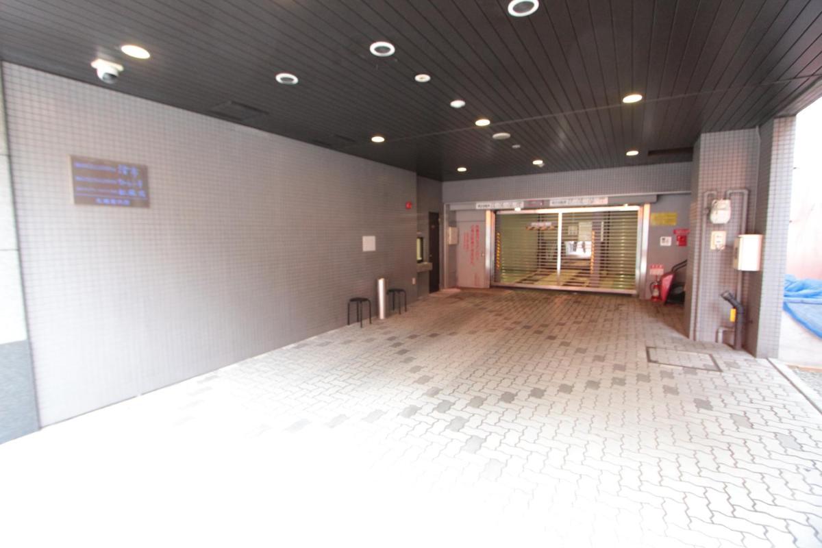 HOTEL LiVEMAX Sapporo Ekimae - Housity