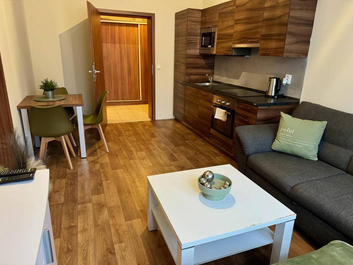 Apartmány Laubeho náměstí - Housity