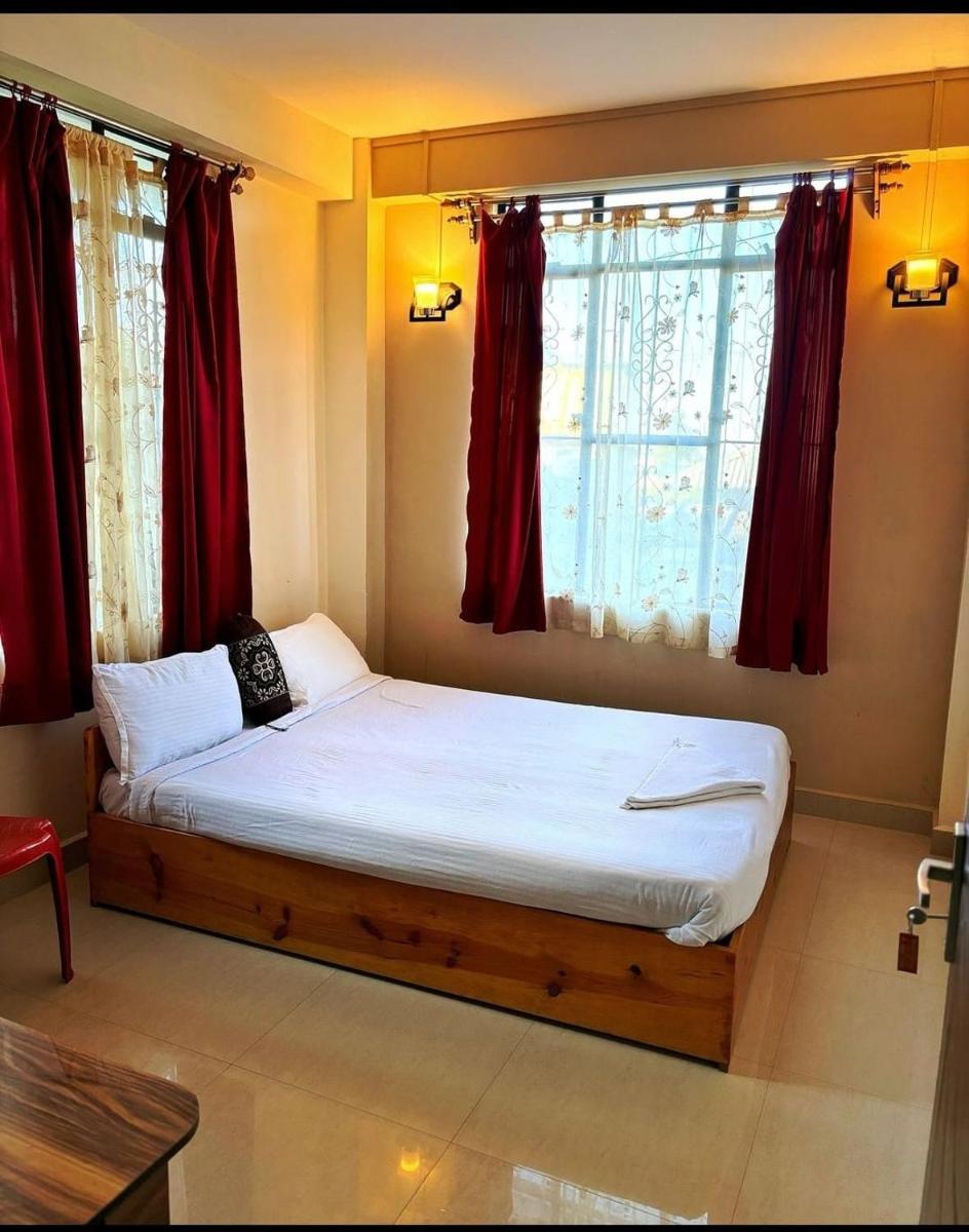 Samanbha Guest House - Housity