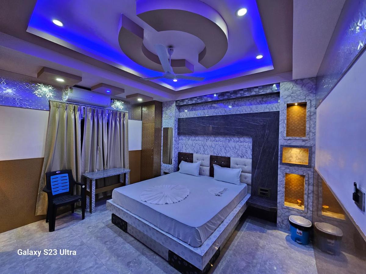 HOTEL ROYAL PALACE - Housity