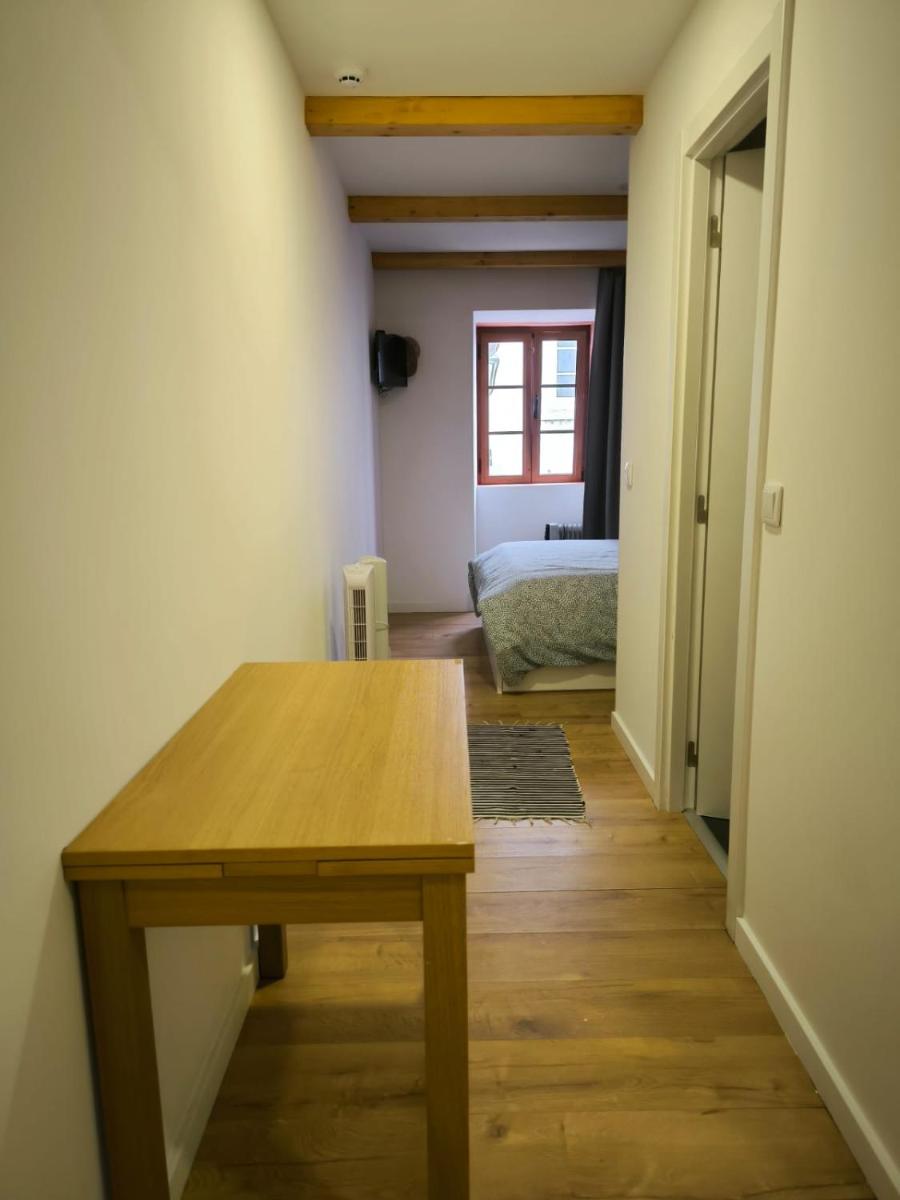 Coimbra downtown studio - Housity
