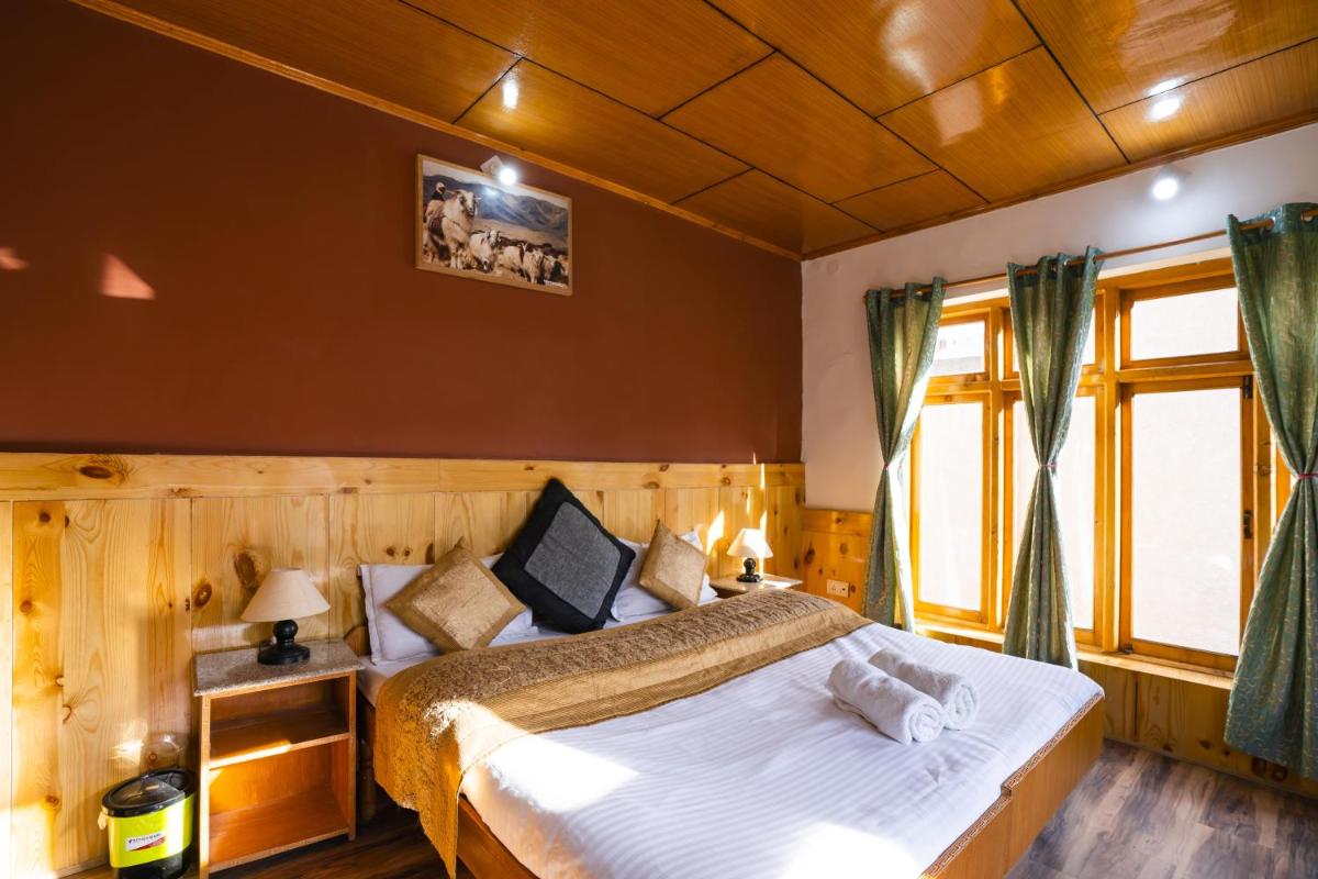 Rainbow Holiday Home - Housity