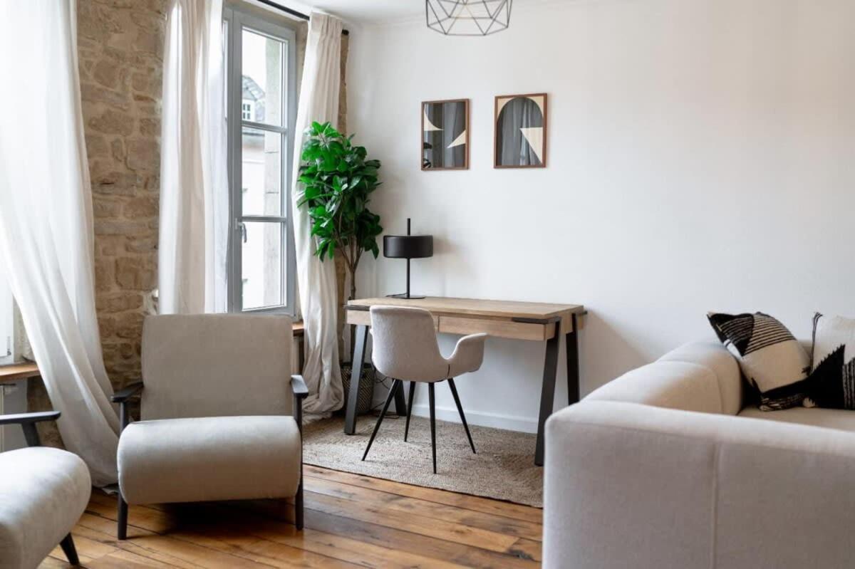 Stockholm Design Apt in Historic District - Hizvo