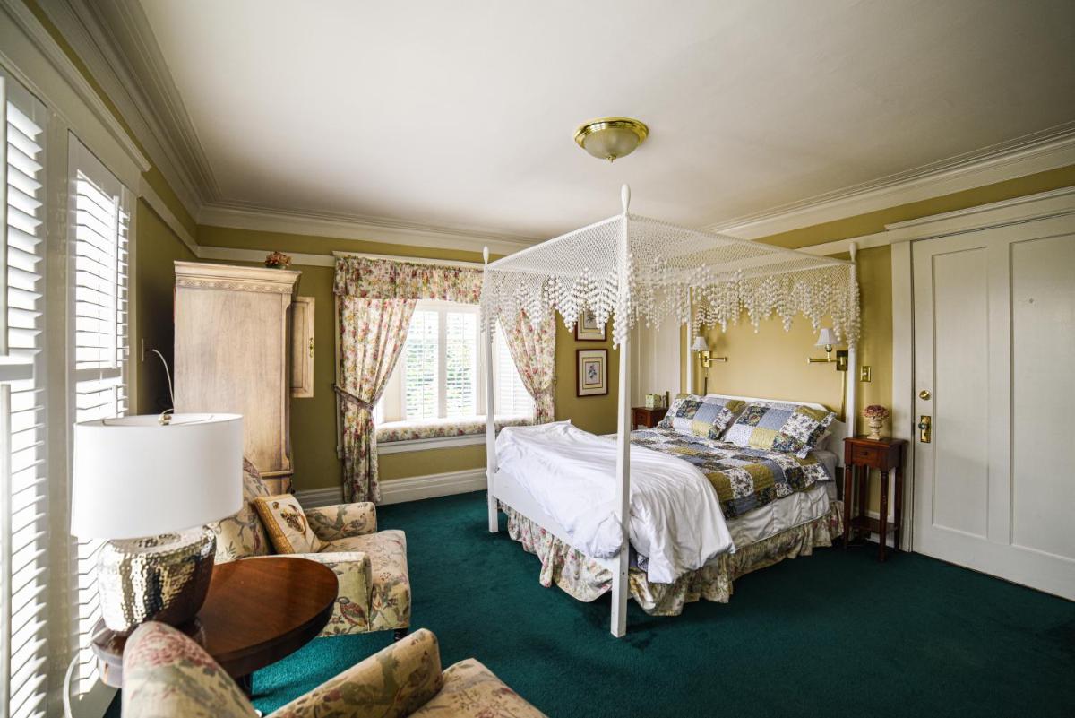 My Rosegarden Guest Rooms - Housity