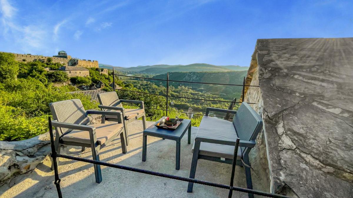 Villa Historic Pocitelj with pool and incredible views on the river and landmarks - Housity