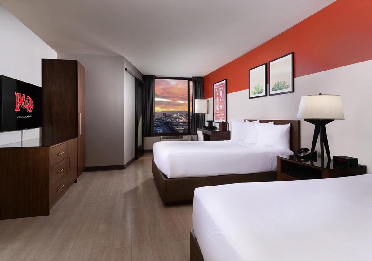 Plaza Hotel & Casino - Housity