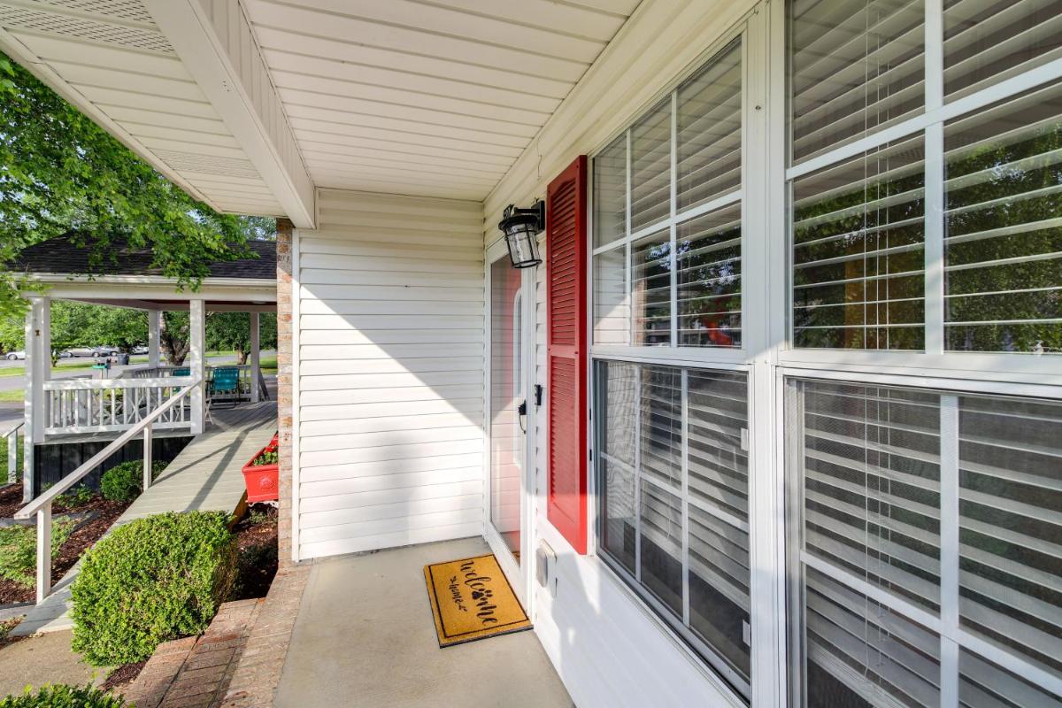 Cozy home near Pigeon Forge attractions - Housity