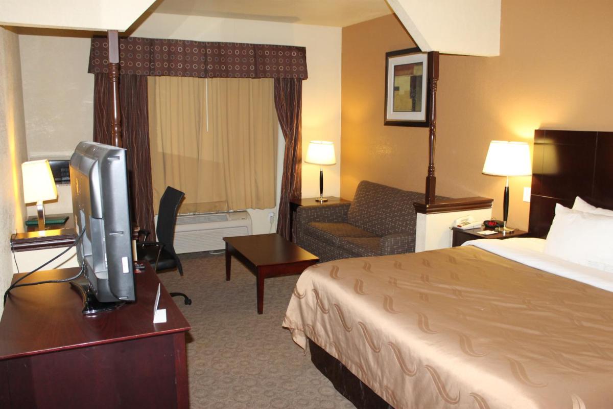 Quality Inn & Suites Terrell - Housity