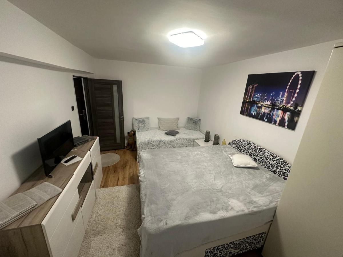 ENE Apart Oradea free parking - Housity