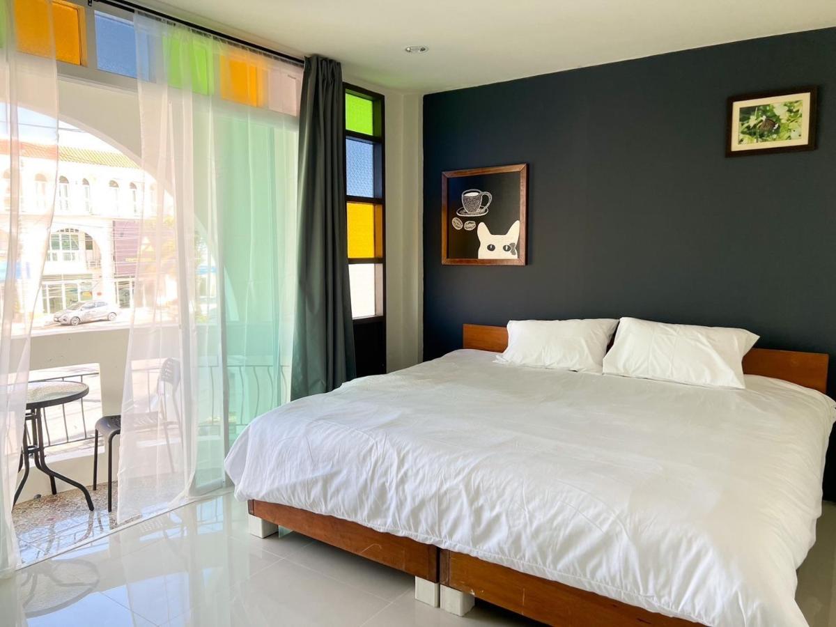 Pim's Bed and Breakfast @ Phuket - Housity