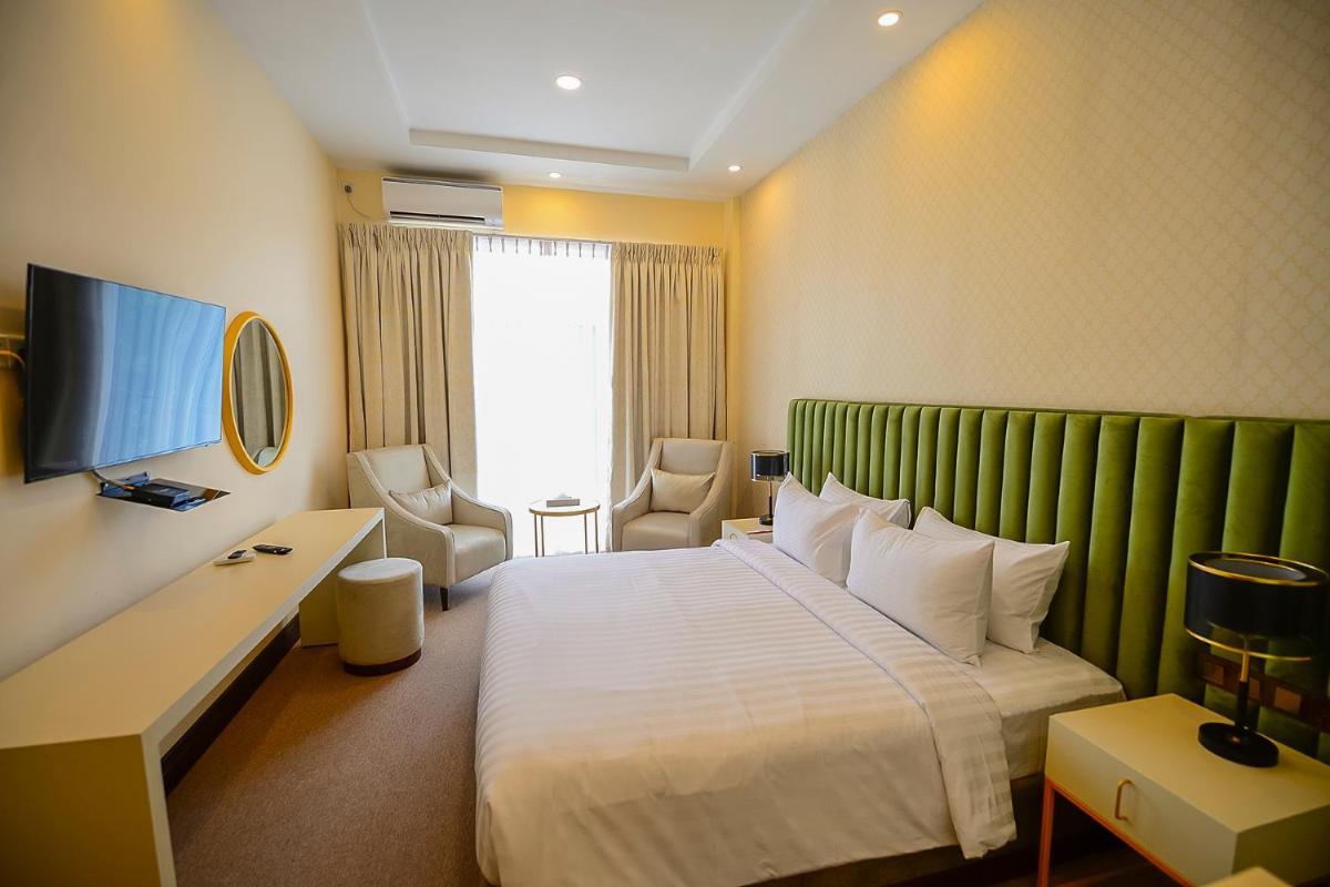 Devon Rest - Housity