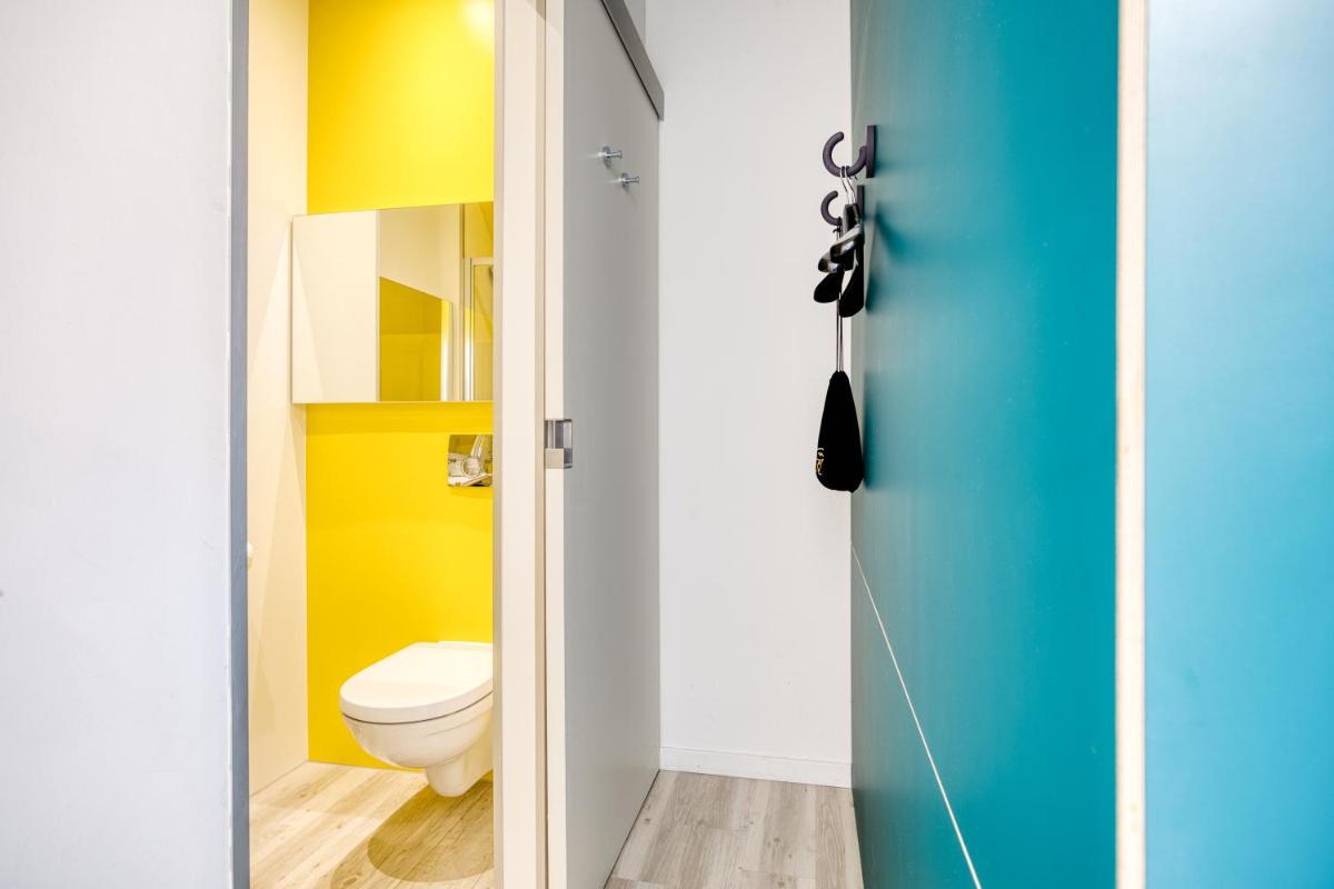 B&B HOTEL Brussels Centre Louise - Housity