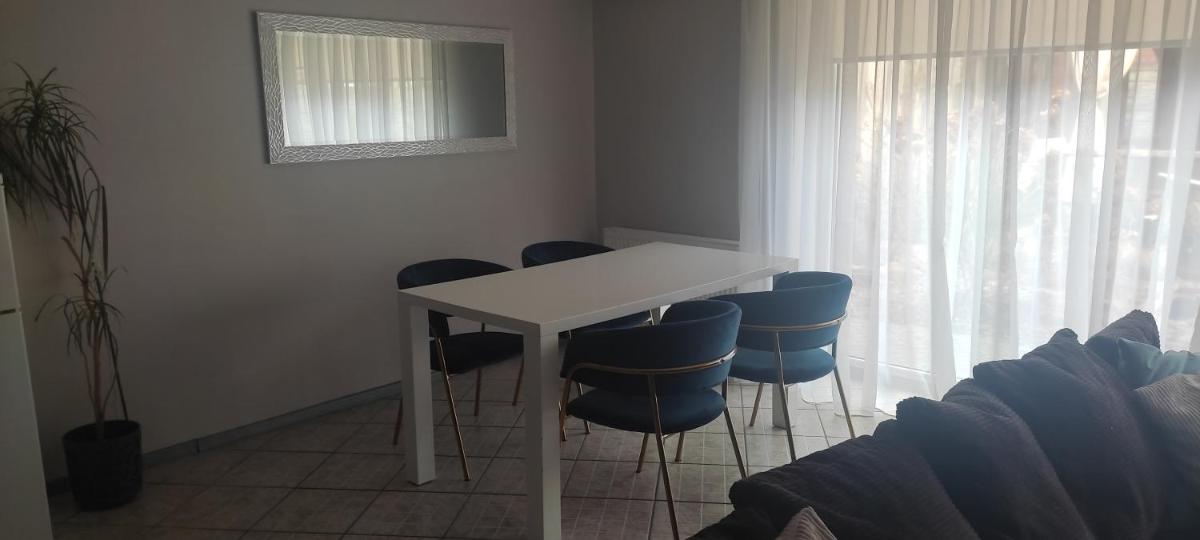 Apartments near old town with private parking - Housity