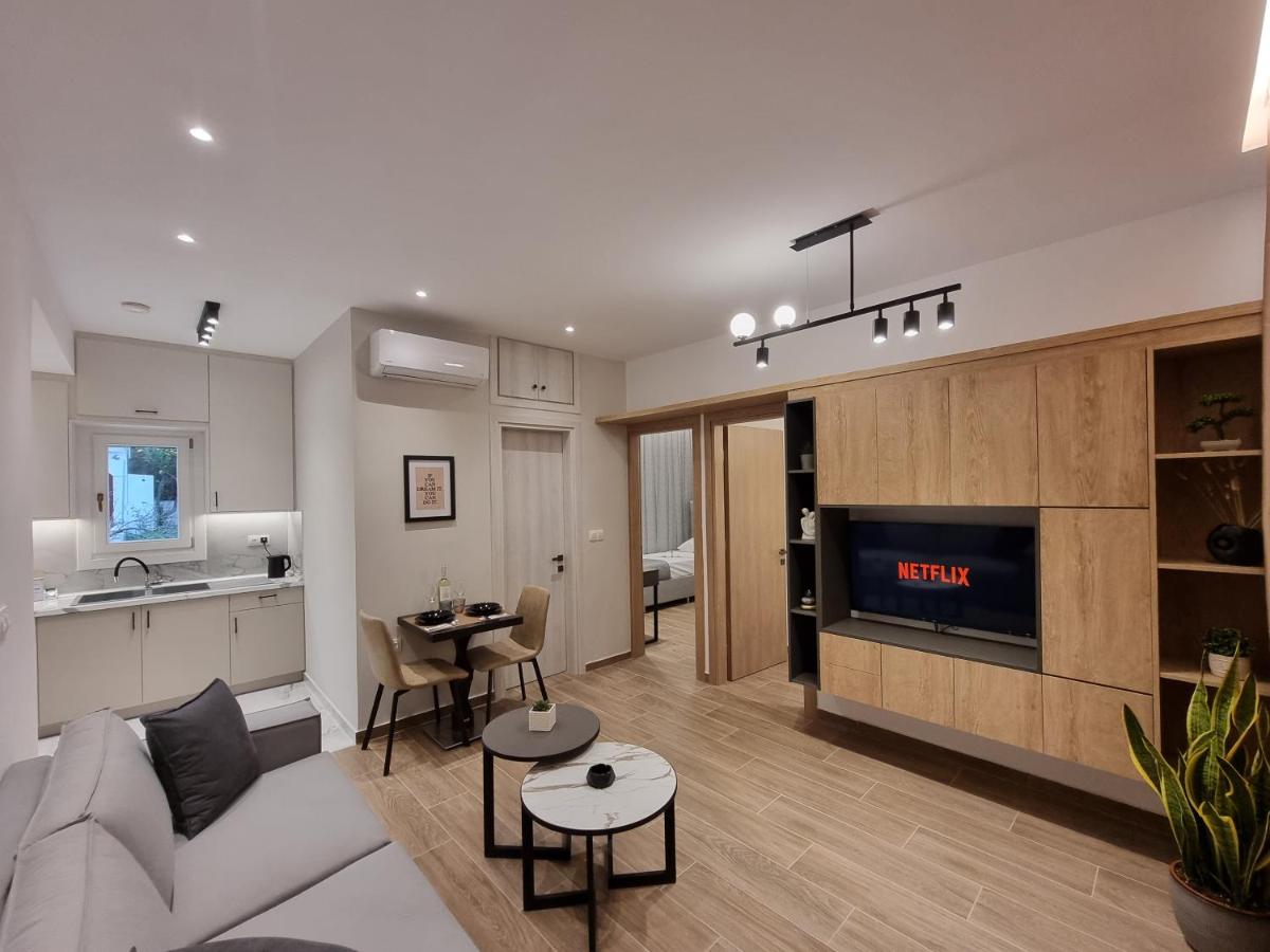 Swell Oinousses Apartments - Housity