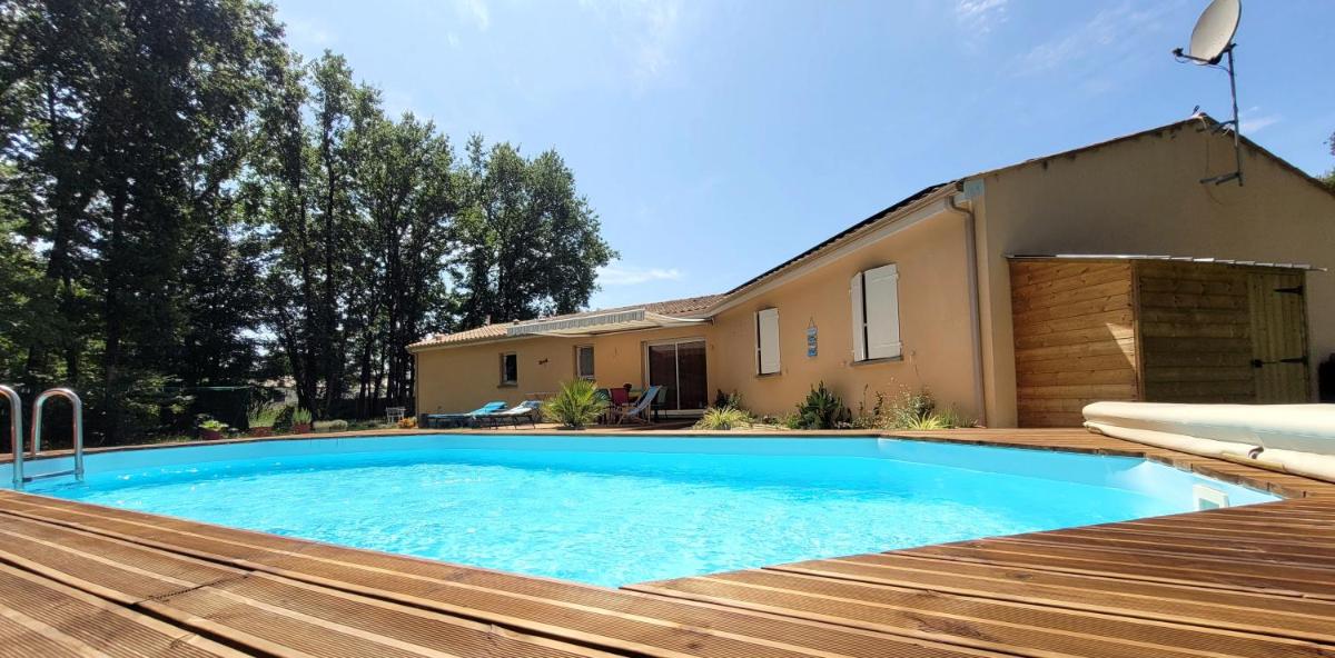 VIVRE BENAISE Chambre d'hôtes - Housity