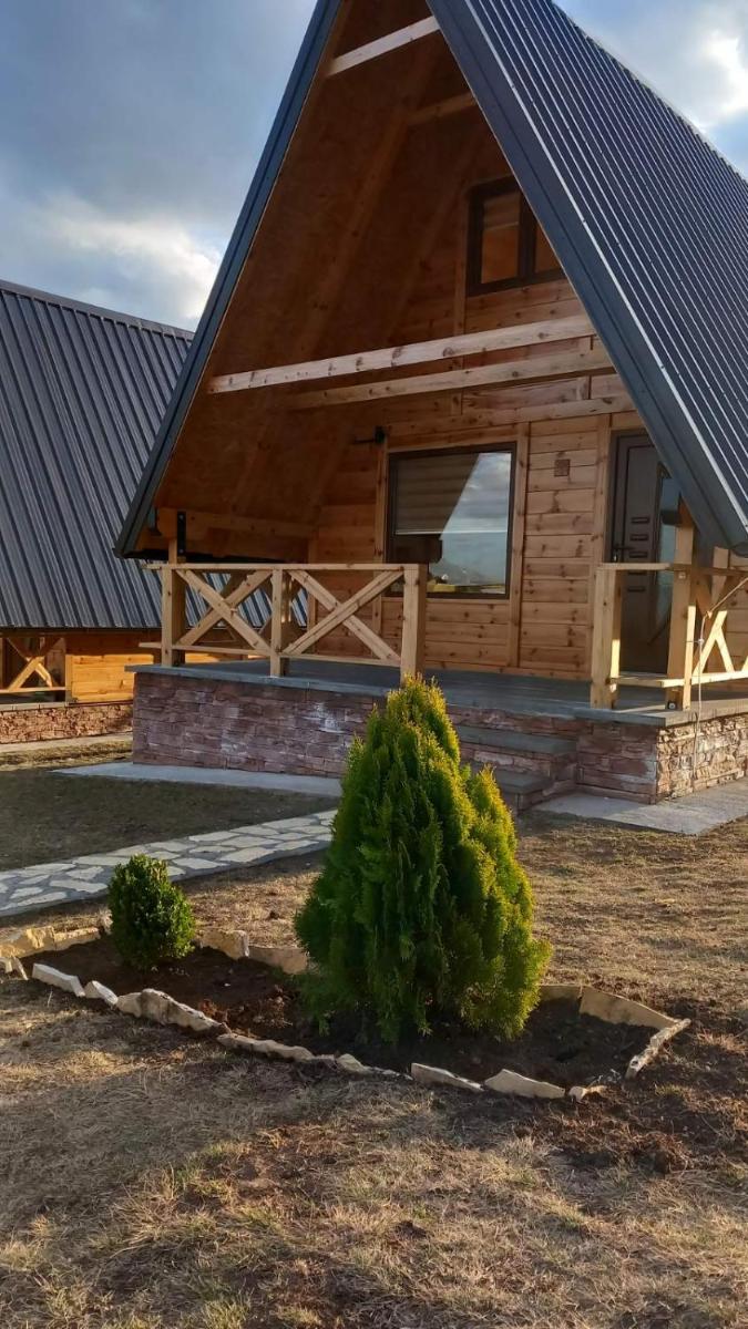BRVNARE DJOKIĆ - Housity