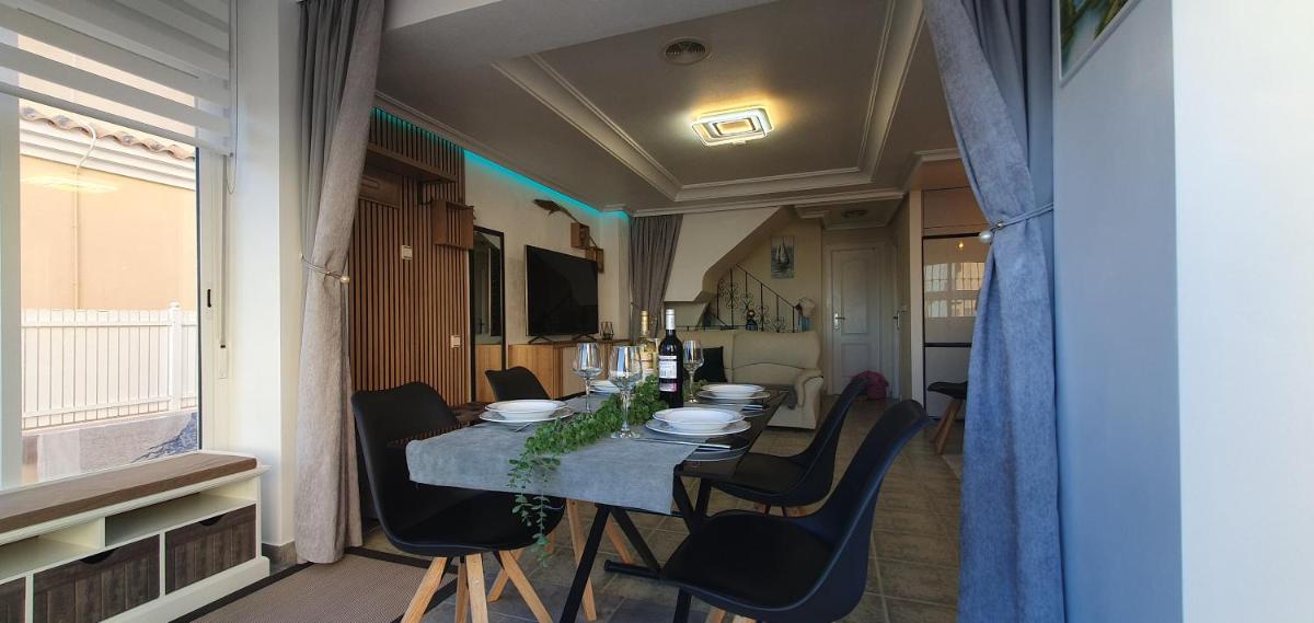 Villa Sandy Coast - Housity
