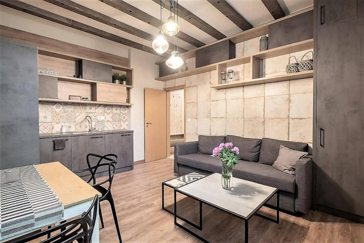 Suitetrails - 1bdr Trendy Interior Vitoshka Area Ac