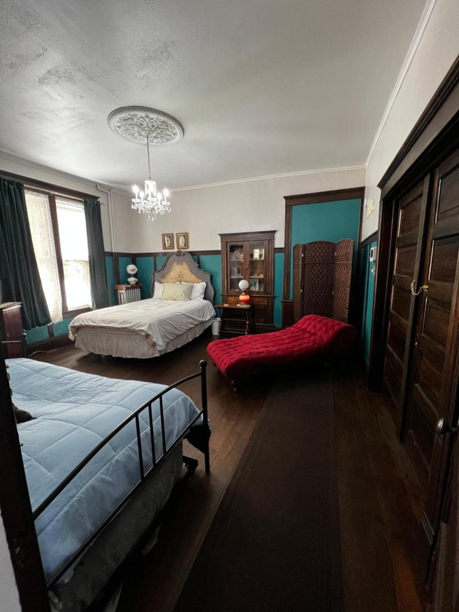 Bed and Breakfast Hearts Desire - Housity