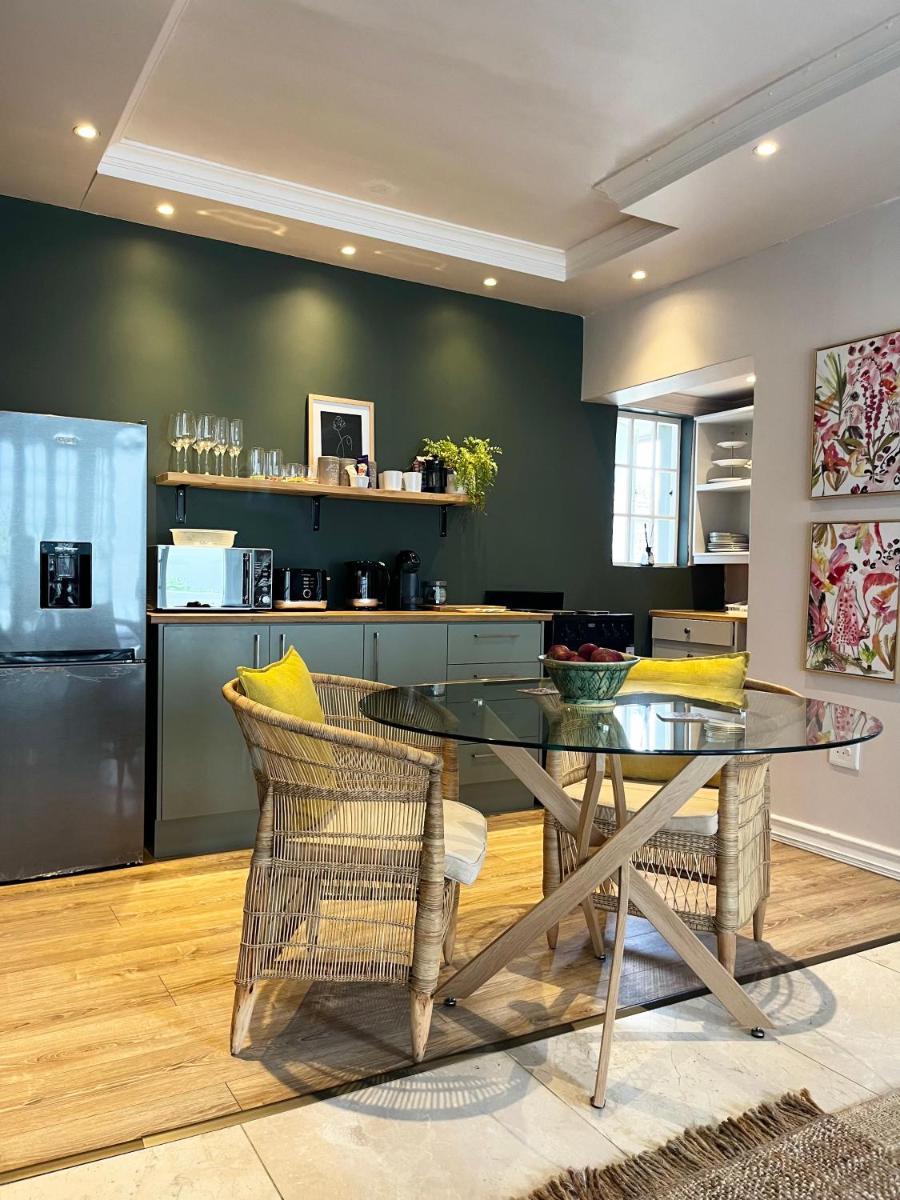 Westcliff Cottage-NO Power outages- 1,5km form central Hermanus - Housity