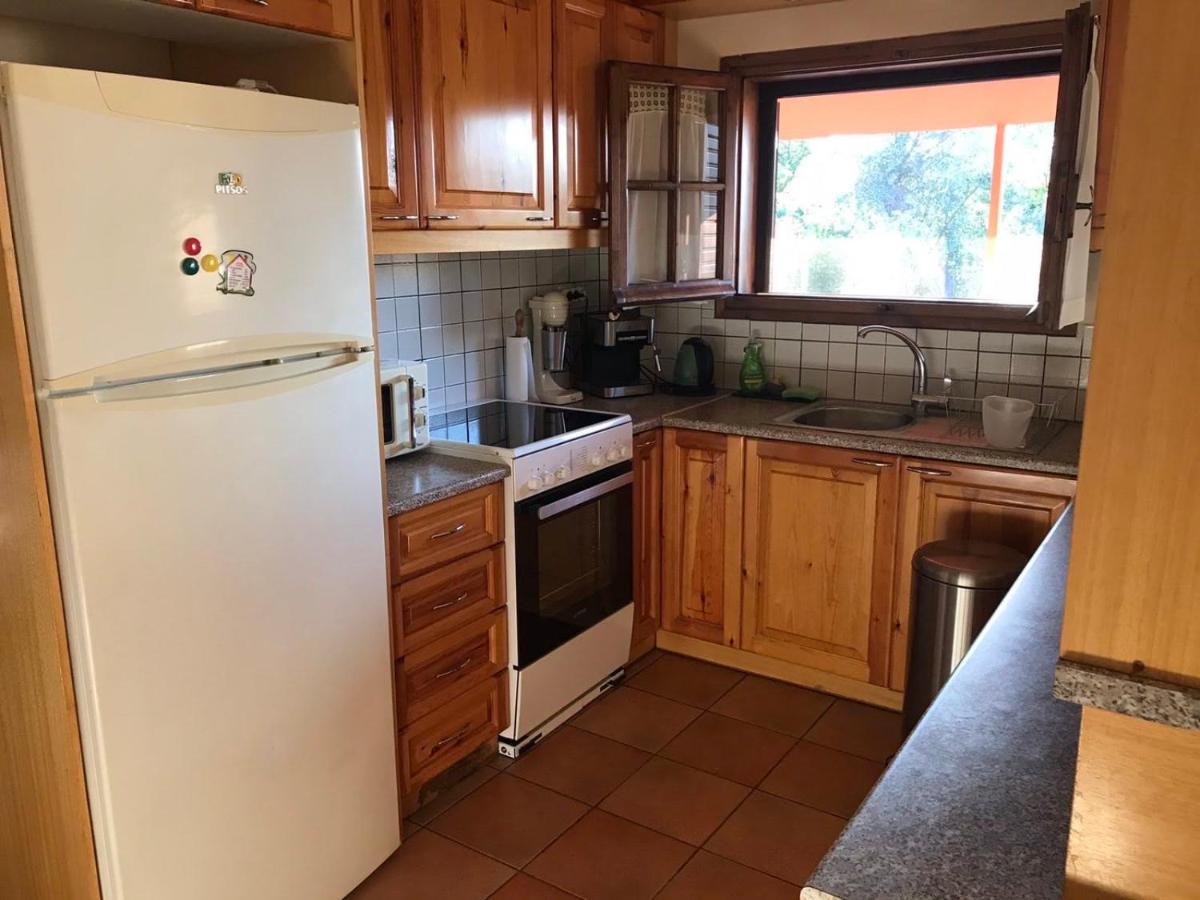 Tzitzikari, Private Cottage in a Citrus Garden - Housity